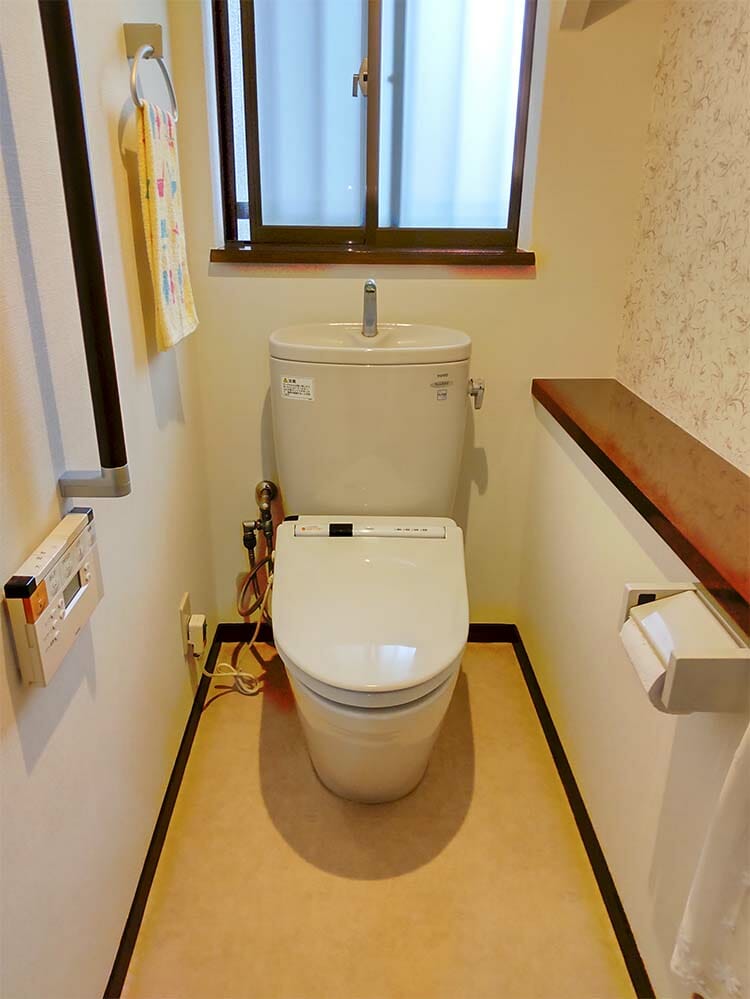 水漏れするトイレをリフォームで解決！ 