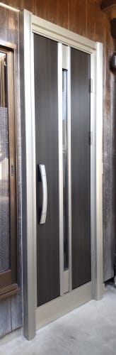玄関後_1 | MADOショップ四日市中央店