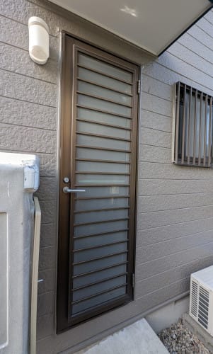 勝手口前_1 | MADOショップ四日市中央店